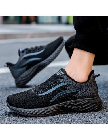 Tenis Deportivos Negros, Elegancia y Rendimiento para Correr y Entrenar