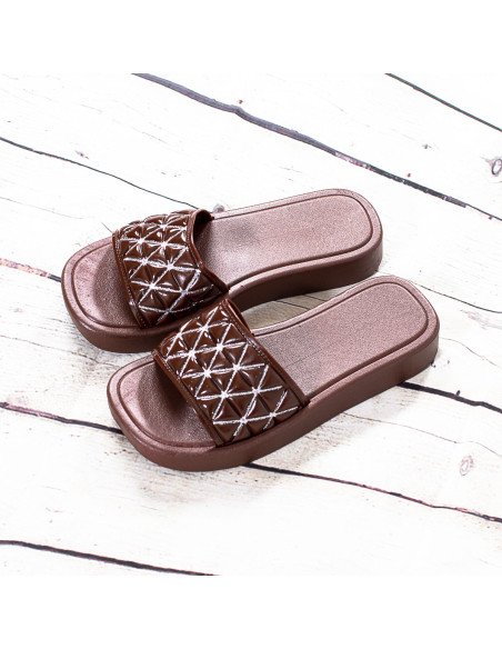 Sandalias de plástico para dama importadas al mayoreo en LHESH