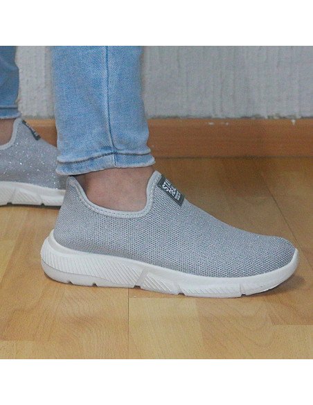 Tenis Slip-On Plateados con Brillos para Dama al Mayoreo