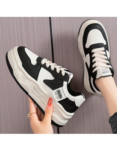 Tenis café y negro para dama al Mayoreo en LHESH